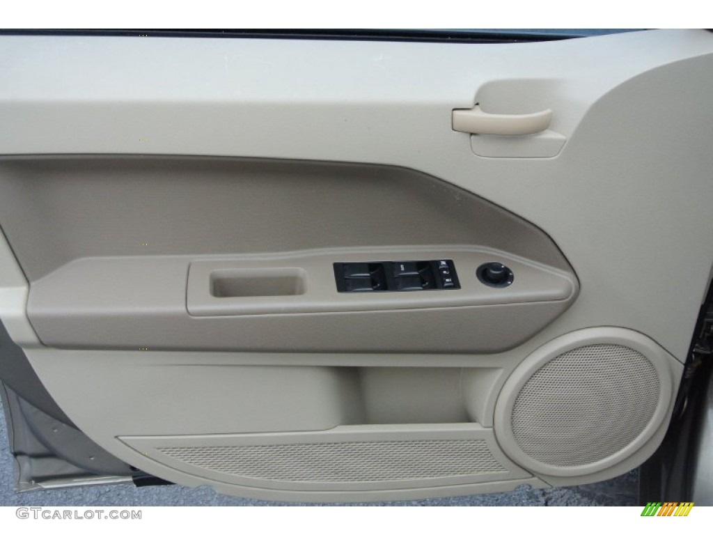 2007 Dodge Caliber SXT Pastel Pebble Beige Door Panel Photo #78580010