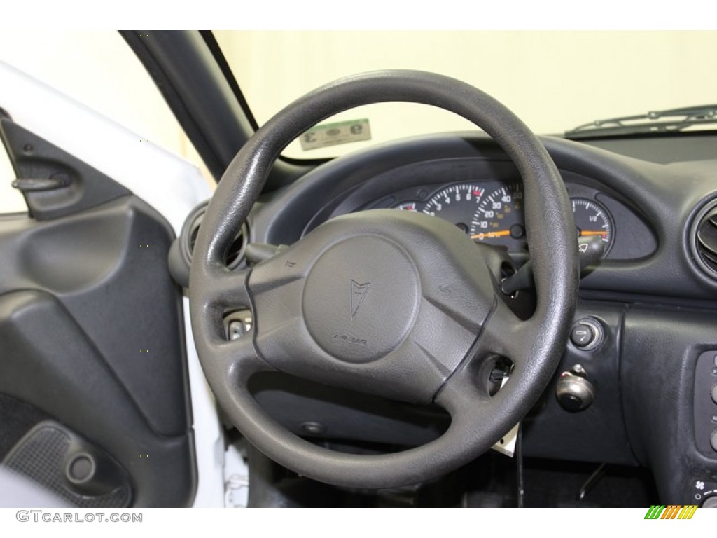 2004 Pontiac Sunfire Coupe Graphite Steering Wheel Photo #78580022