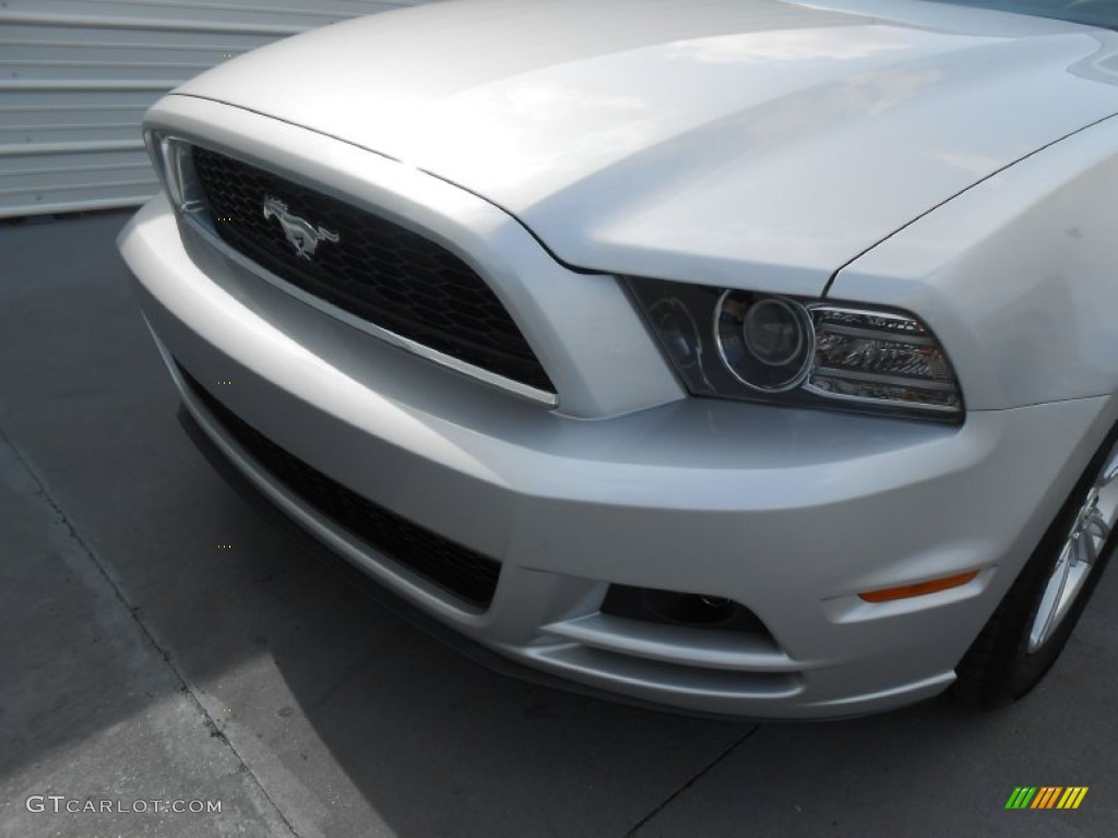 2013 Mustang V6 Coupe - Ingot Silver Metallic / Charcoal Black photo #10