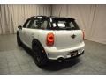 Light White - Cooper S Countryman Photo No. 19