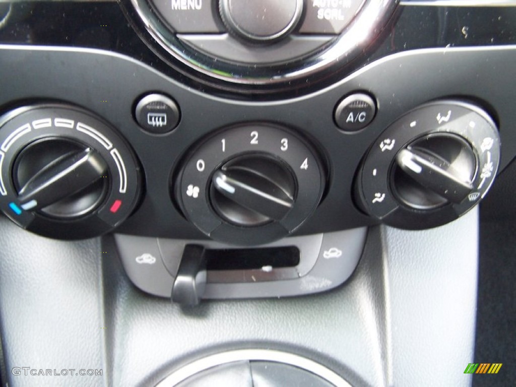 2011 Mazda MAZDA2 Touring Controls Photo #78586526
