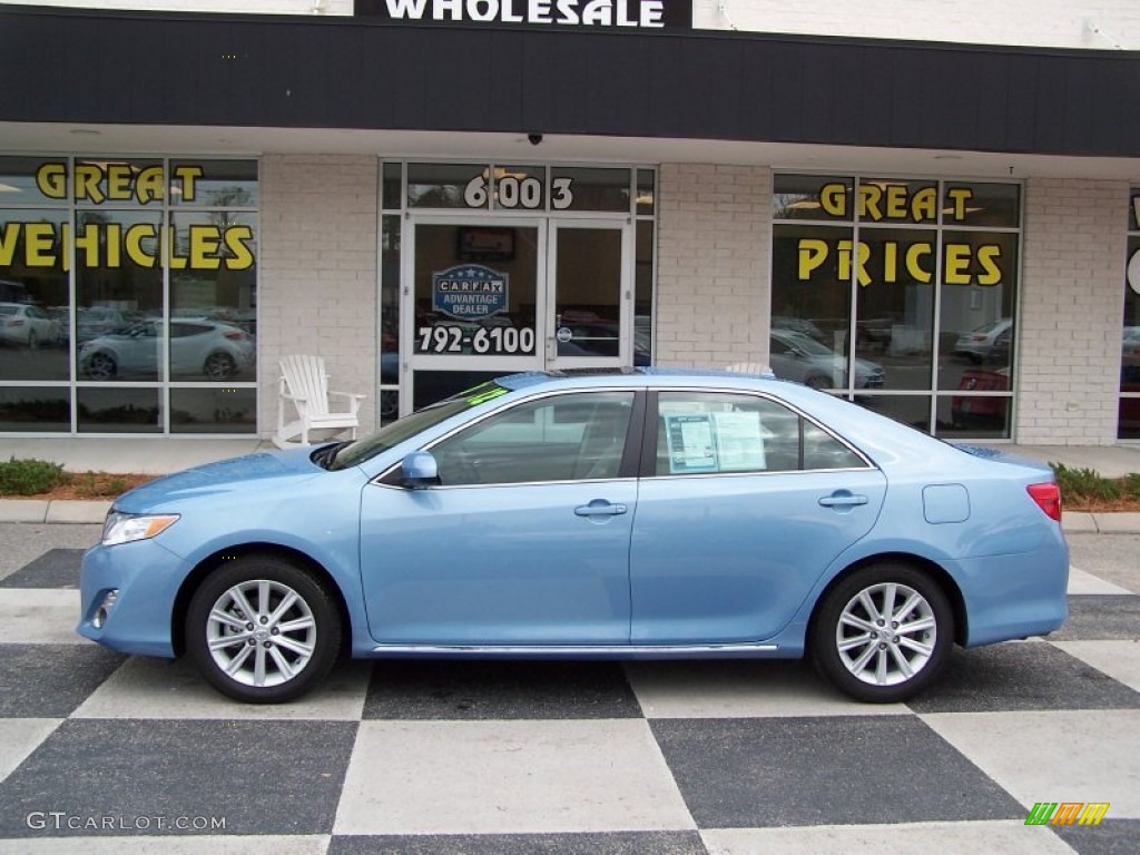2012 Camry XLE V6 - Clearwater Blue Metallic / Ivory photo #1