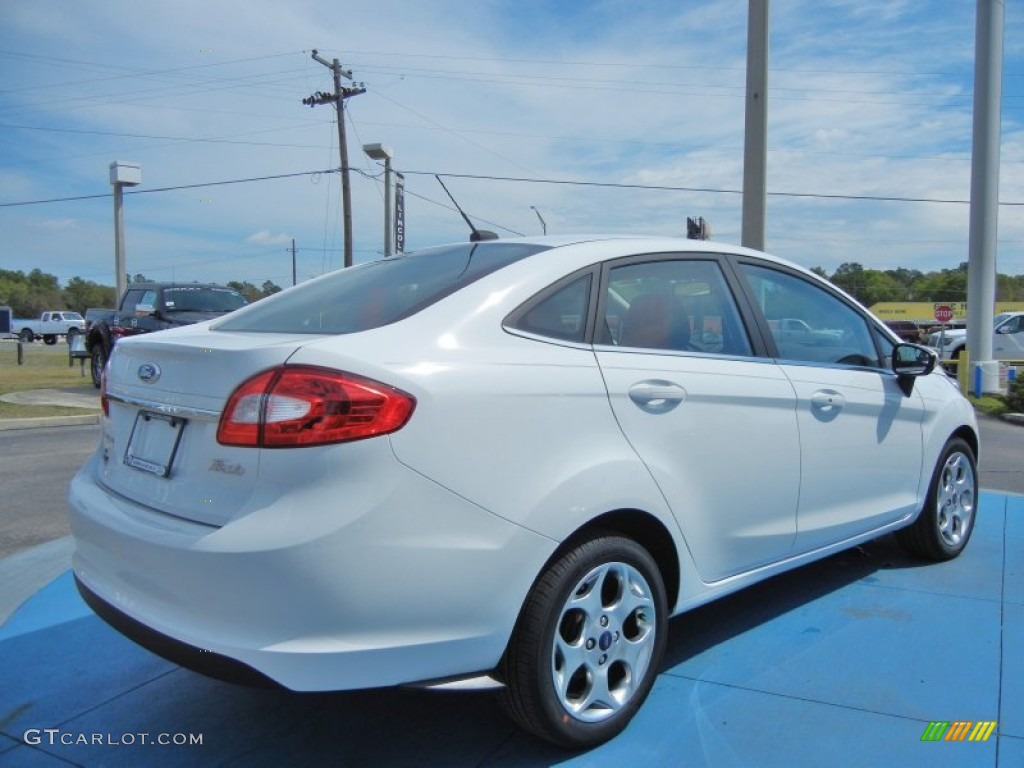 2013 Fiesta Titanium Sedan - Oxford White / Race Red Leather photo #3