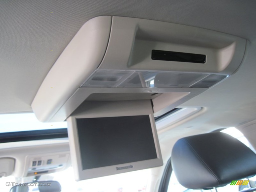 2010 Escalade Luxury AWD - Galaxy Gray / Ebony photo #9