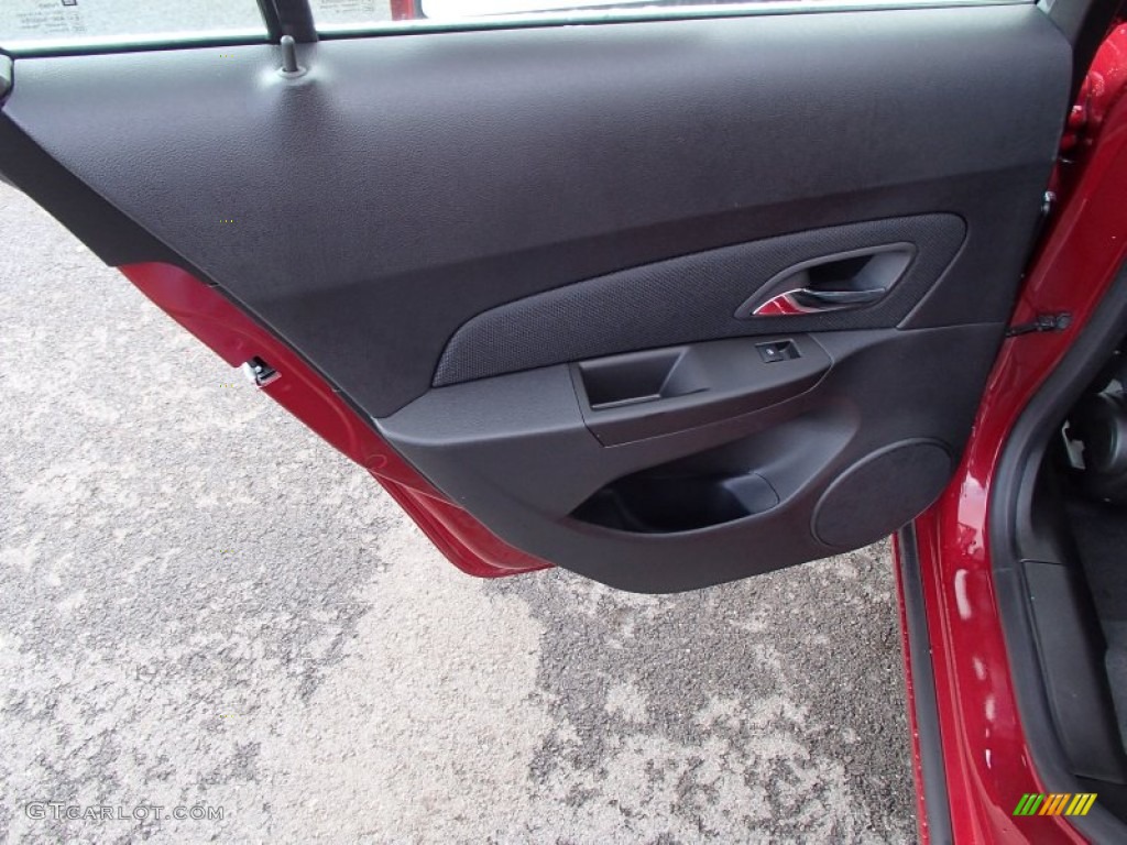 2013 Cruze LT - Crystal Red Metallic Tintcoat / Jet Black photo #14