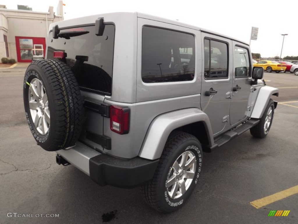 2013 Wrangler Unlimited Sahara 4x4 - Billet Silver Metallic / Black photo #5