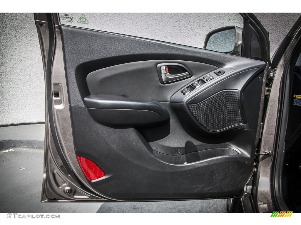 2010 Hyundai Tucson GLS Black Door Panel Photo #78591090