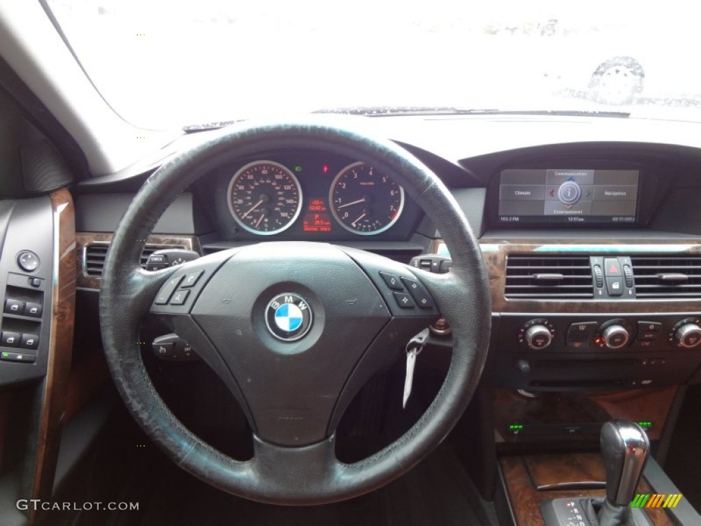 2006 BMW 5 Series 530i Sedan Steering Wheel Photos