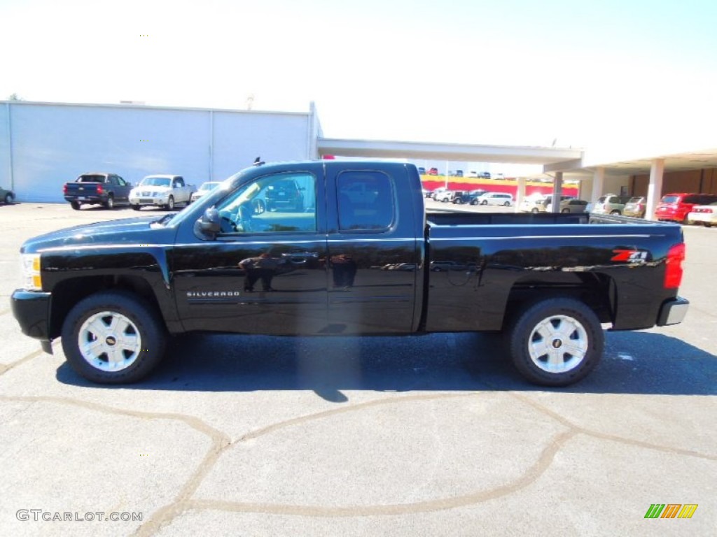 2011 Silverado 1500 LTZ Extended Cab 4x4 - Black / Ebony photo #3