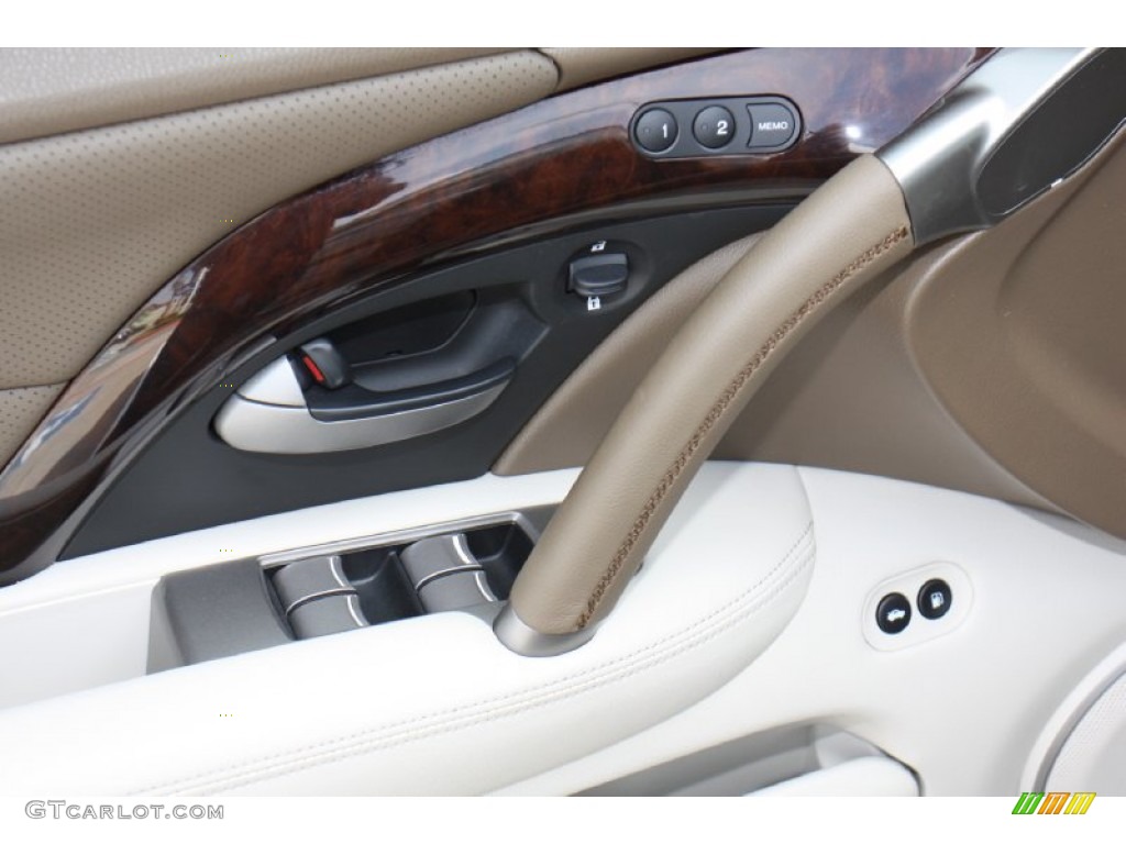 2012 Acura RL SH-AWD Technology Controls Photo #78595338