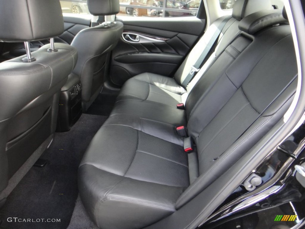 2012 Infiniti M Hybrid Sedan Rear Seat Photo #78595365