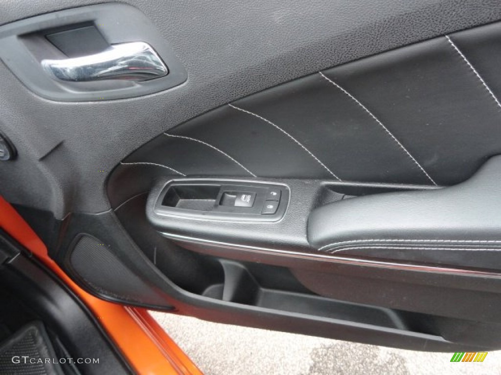 2011 Charger R/T Road & Track - Toxic Orange Pearl / Black photo #16