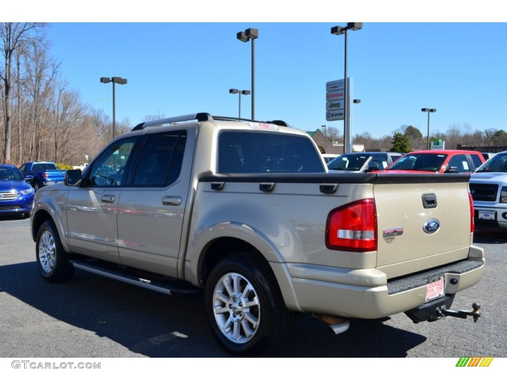 2007 Explorer Sport Trac Limited - Pueblo Gold Metallic / Dark Charcoal photo #32