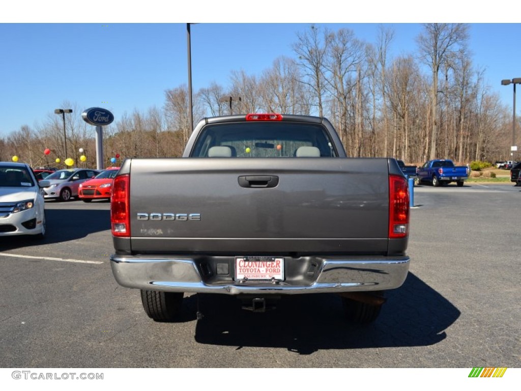 2004 Ram 1500 ST Quad Cab - Graphite Metallic / Dark Slate Gray photo #3