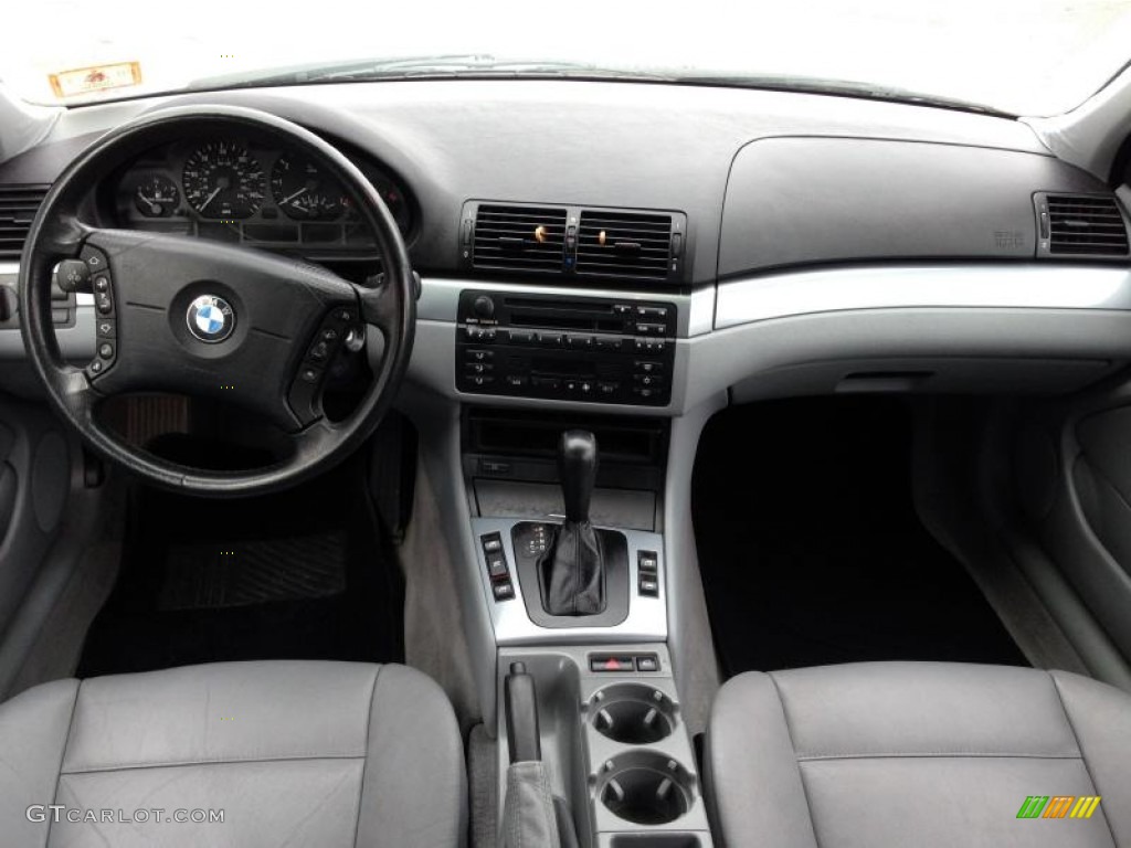 2001 BMW 3 Series 325i Sedan Grey Dashboard Photo #78604485