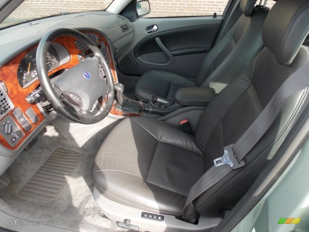 Medium Gray Interior 2001 Saab 9-5 Sedan Photo #78605010