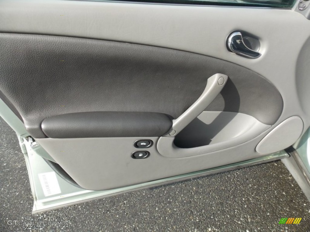 2001 Saab 9-5 Sedan Medium Gray Door Panel Photo #78605025