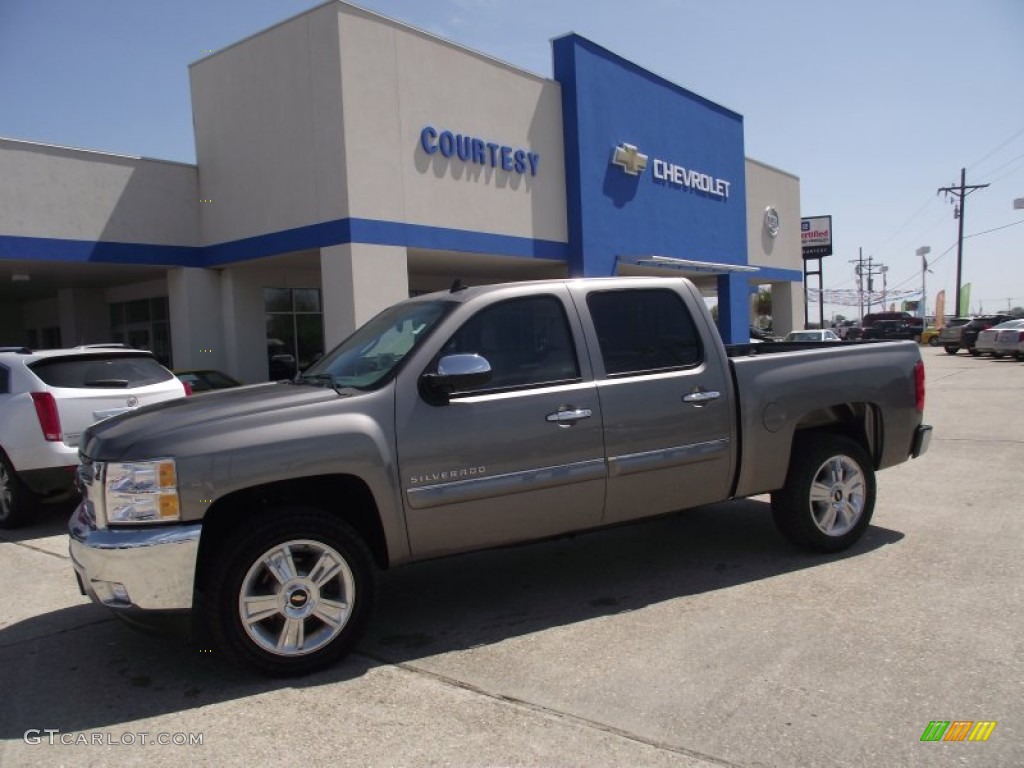 2013 Silverado 1500 LT Crew Cab - Graystone Metallic / Light Titanium/Dark Titanium photo #2