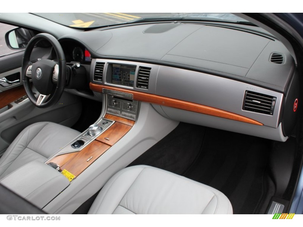 2009 Jaguar XF Luxury Dove/Charcoal Dashboard Photo #78606516