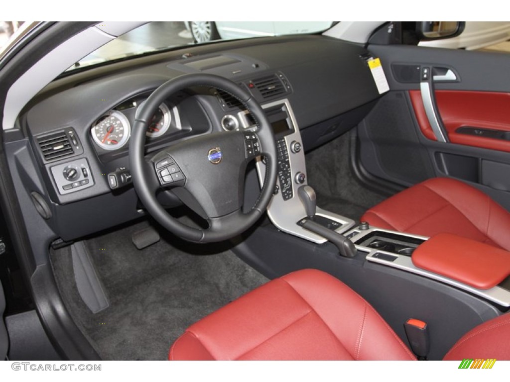 Cranberry/Off Black Interior 2013 Volvo C70 T5 Photo #78609586