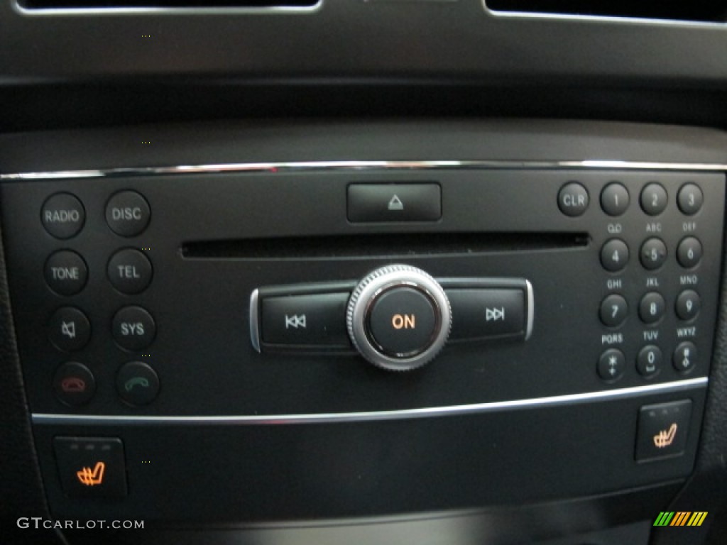 2011 Mercedes-Benz GLK 350 4Matic Audio System Photo #78609927