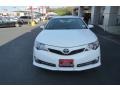 Super White - Camry SE Photo No. 2