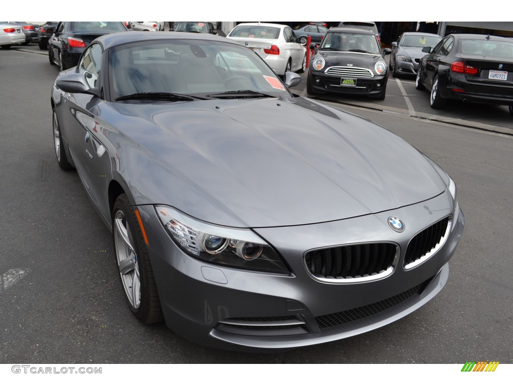 2011 Z4 sDrive30i Roadster - Space Gray Metallic / Black photo #2