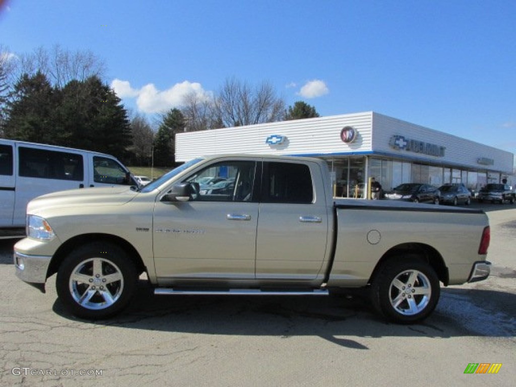 2011 Ram 1500 Big Horn Quad Cab 4x4 - White Gold / Light Pebble Beige/Bark Brown photo #2