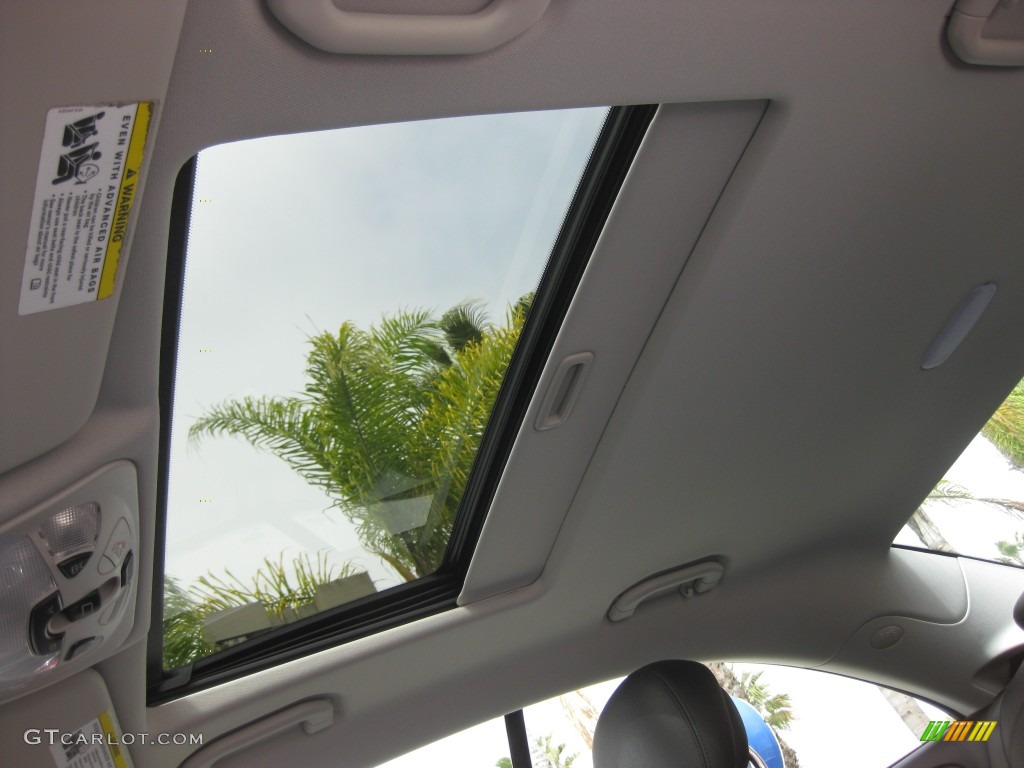 2009 Mercedes-Benz CLK 350 Coupe Sunroof Photos
