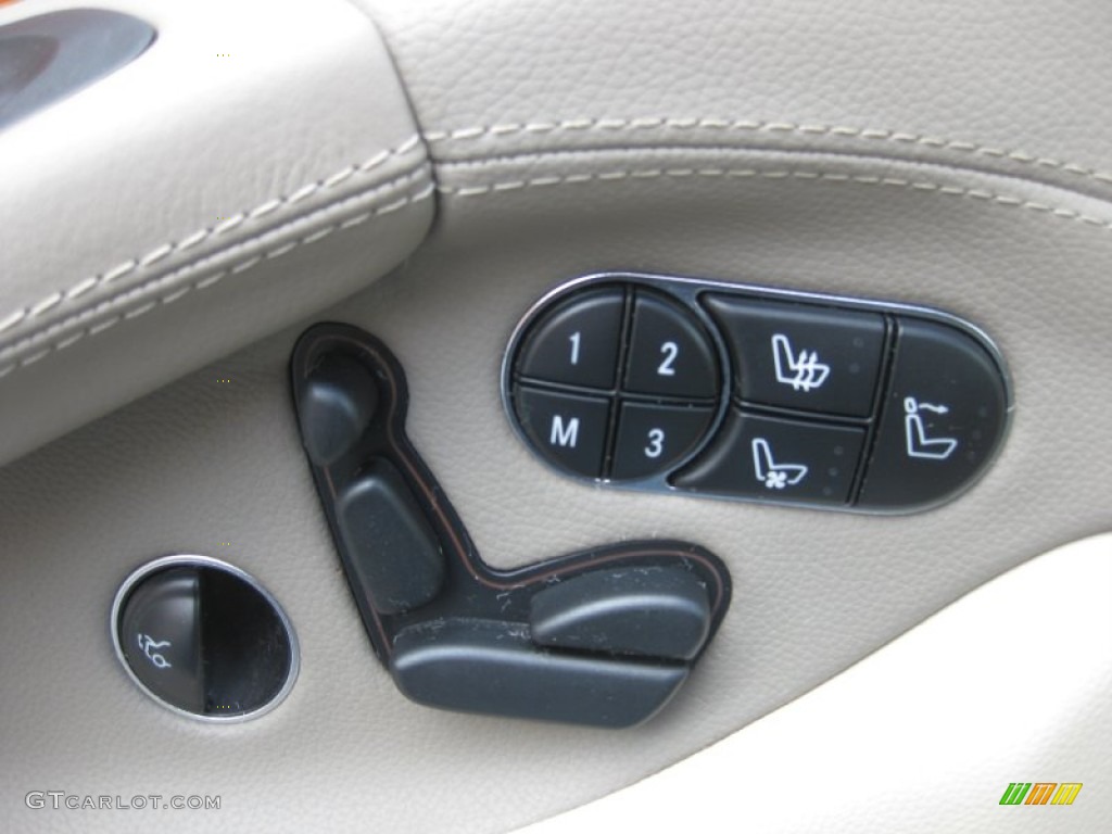 2009 Mercedes-Benz SL 550 Roadster Controls Photo #78614421