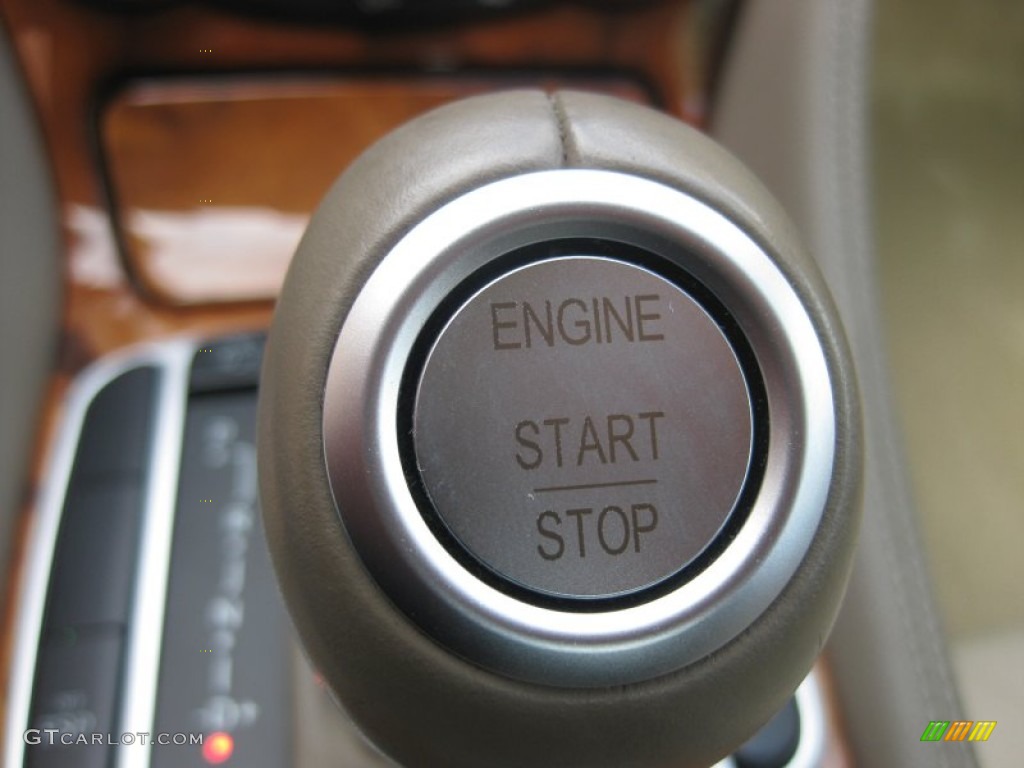 2009 Mercedes-Benz SL 550 Roadster Controls Photo #78614559