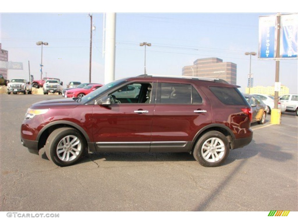 2011 Explorer XLT - Bordeaux Reserve Red Metallic / Medium Light Stone photo #6