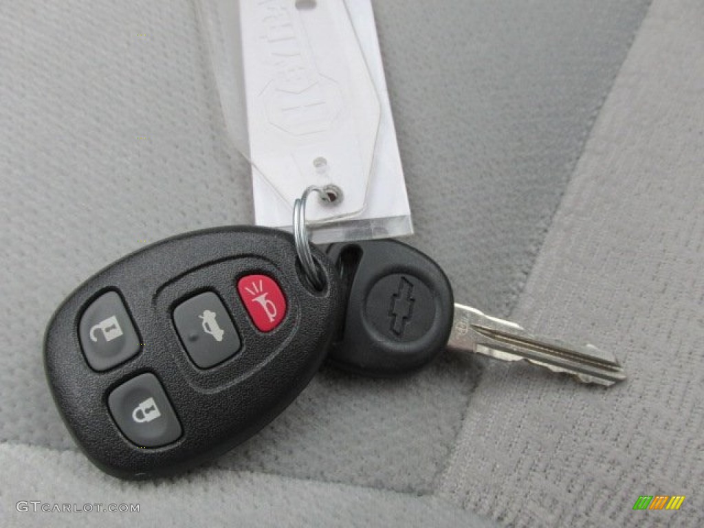 2013 Chevrolet Impala LS Keys Photo #78618444