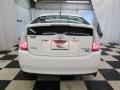 Super White - Prius Hybrid Photo No. 31