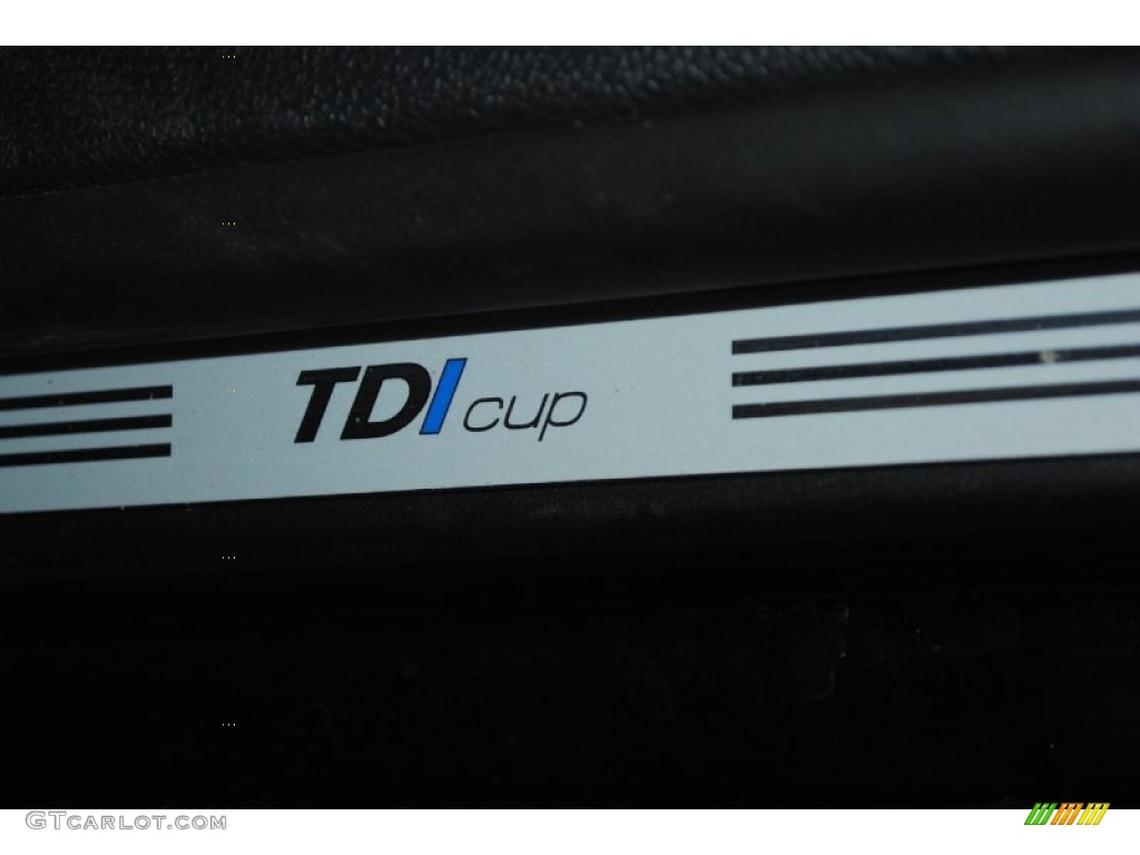 2010 Jetta TDI Cup Street Edition - Black / Interlagos Plaid Cloth photo #14