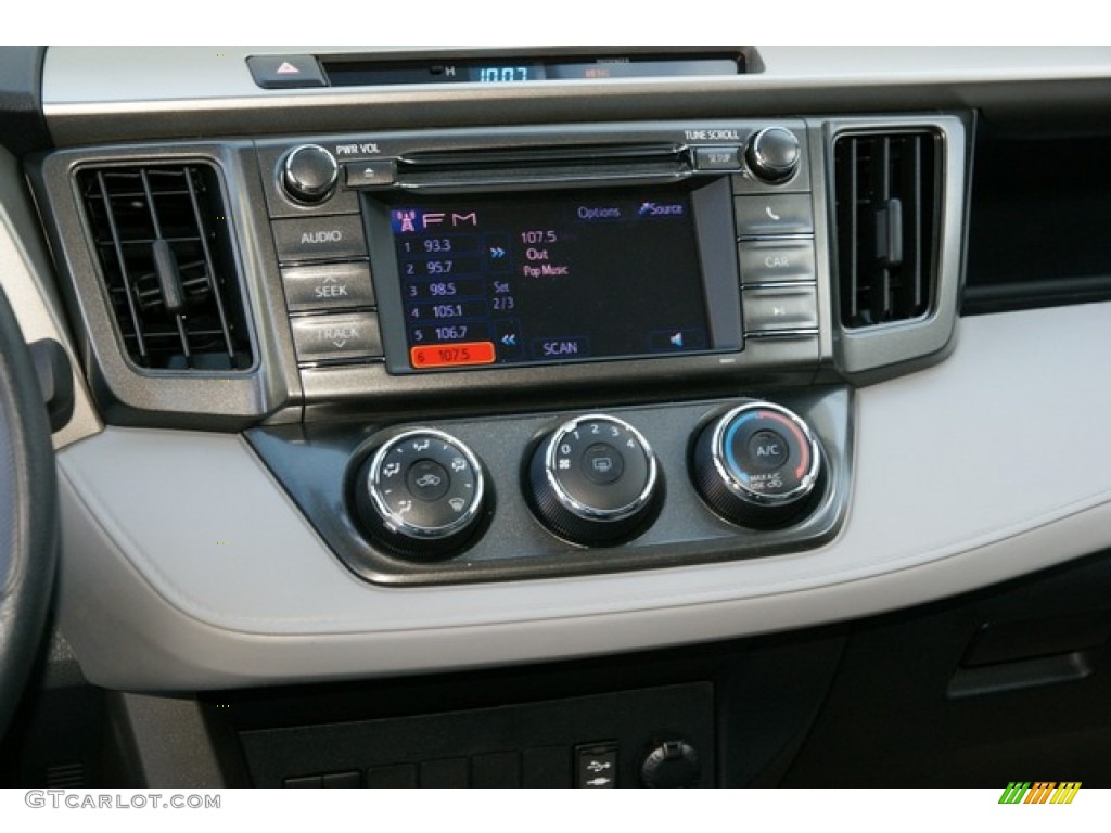 2013 RAV4 LE AWD - Black / Ash photo #6