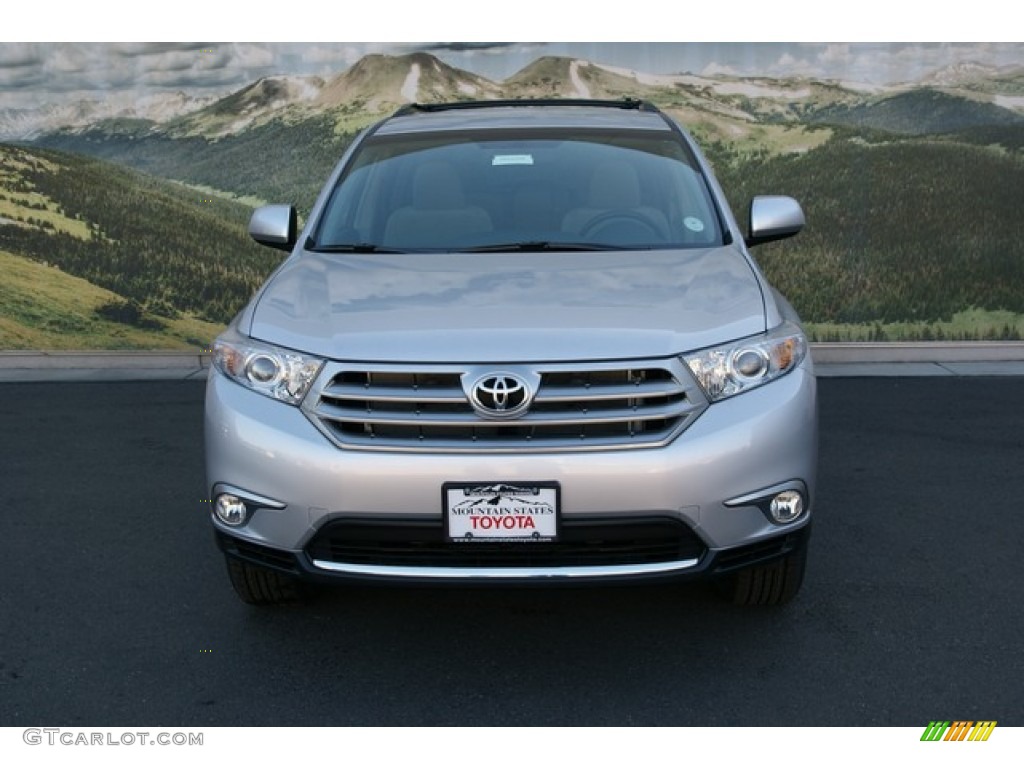 2013 Highlander V6 4WD - Classic Silver Metallic / Ash photo #3