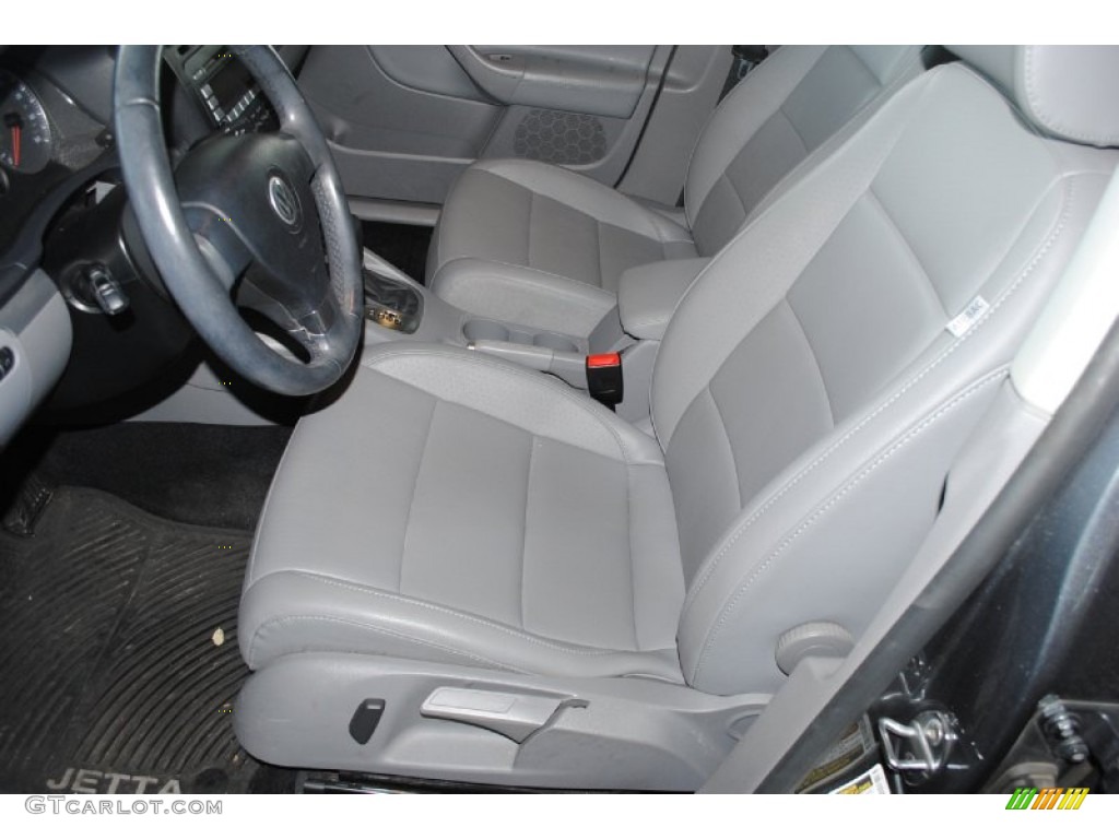 2009 Jetta SE Sedan - Platinum Gray Metallic / Art Grey photo #11