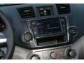 2013 Classic Silver Metallic Toyota Highlander SE 4WD  photo #6