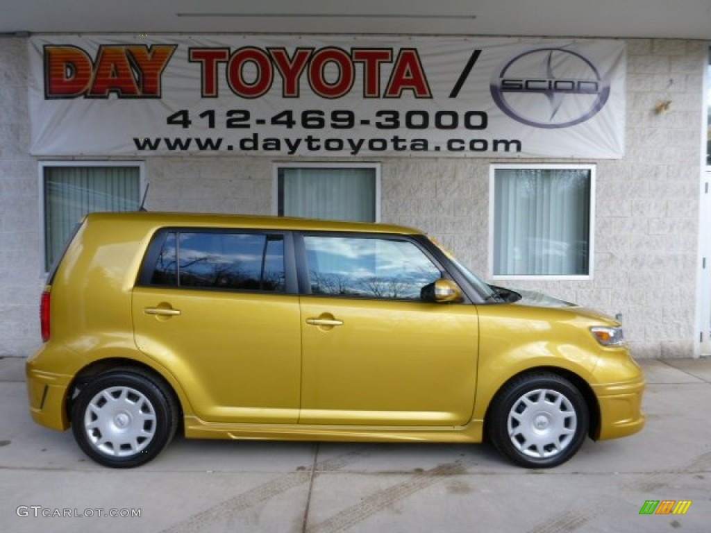 Gold Rush Mica Scion xB