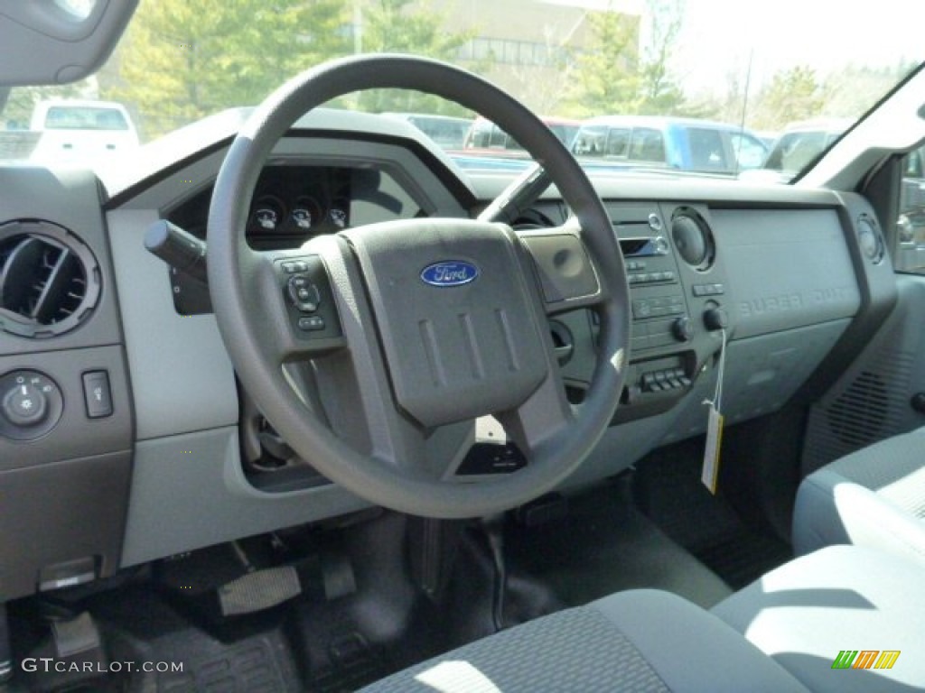 2013 Ford F450 Super Duty XL Regular Cab 4x4 Chassis Dashboard Photos