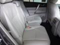 2013 Magnetic Gray Metallic Toyota Highlander SE 4WD  photo #16