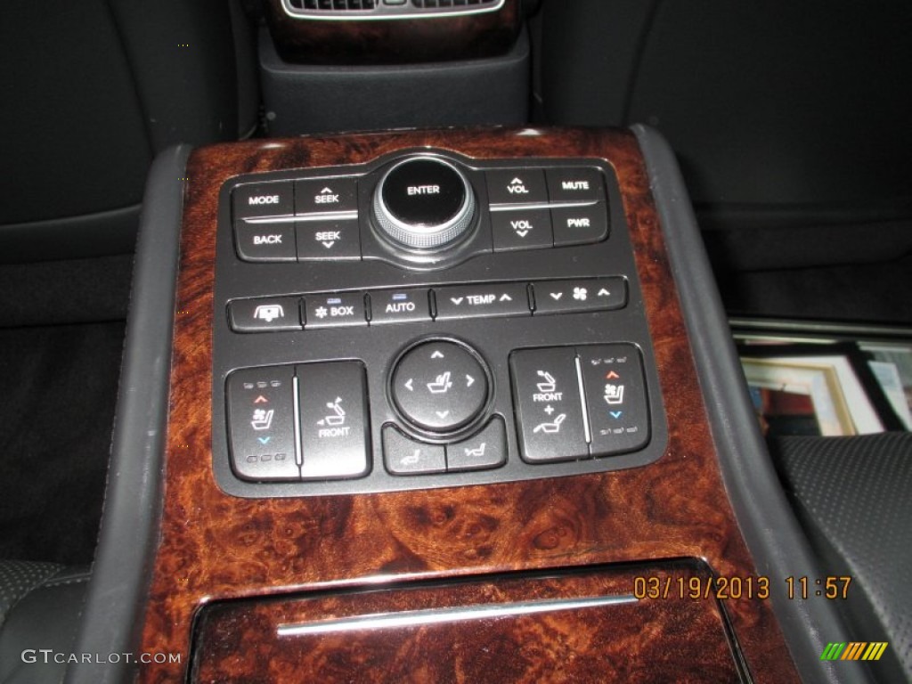 2011 Hyundai Equus Signature Controls Photo #78623463