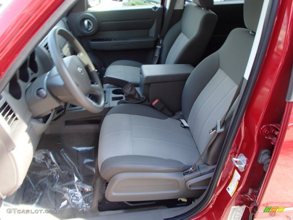2007 Dodge Nitro SXT 4x4 Front Seat Photos