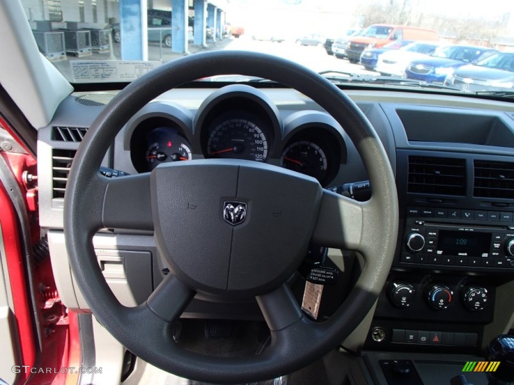 2007 Dodge Nitro SXT 4x4 Dark Khaki/Medium Khaki Steering Wheel Photo #78623973