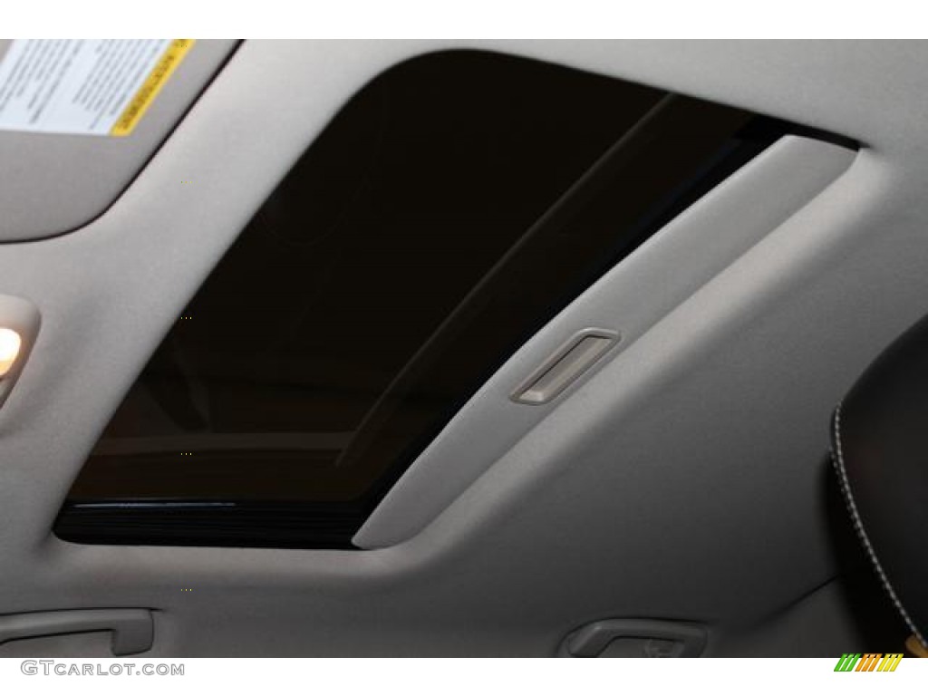 2010 Fusion Sport AWD - Brilliant Silver Metallic / Charcoal Black/Sport Black photo #49