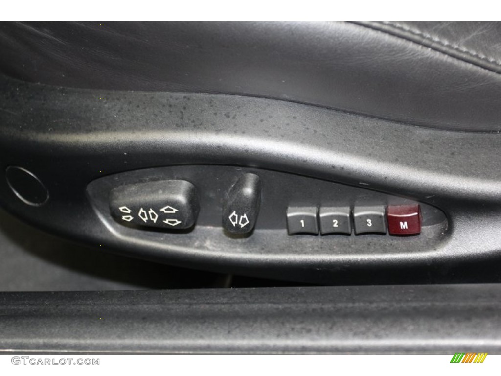 2008 BMW Z4 3.0si Coupe Controls Photo #78629049