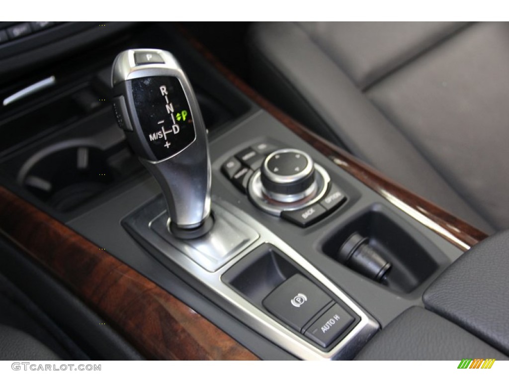 2012 BMW X5 xDrive35i Transmission Photos