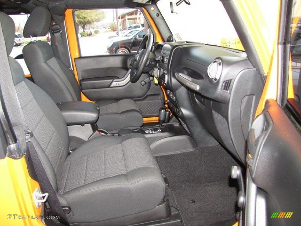 2012 Wrangler Sport 4x4 - Crush Orange / Black photo #4