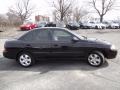 Blackout - Sentra GXE Photo No. 4